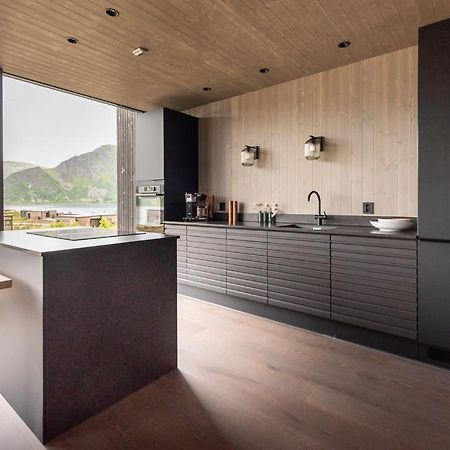 Hoda Cabin - Luxury Lodge With Jacuzzi And Sauna Lyngværet Екстериор снимка