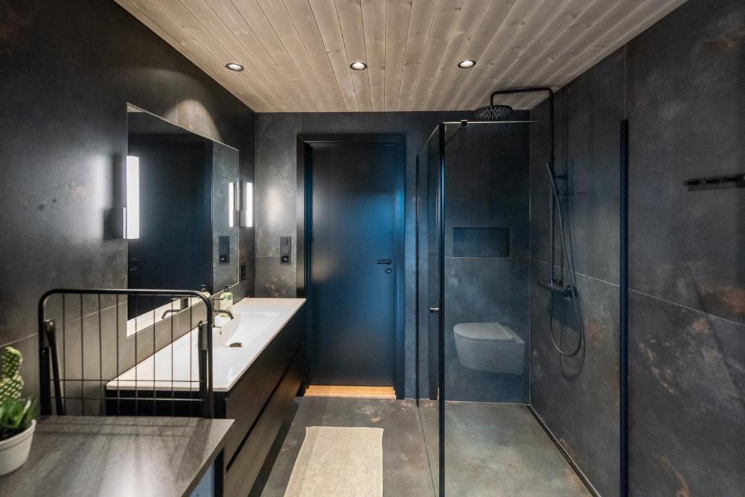 Hoda Cabin - Luxury Lodge With Jacuzzi And Sauna Lyngværet Екстериор снимка