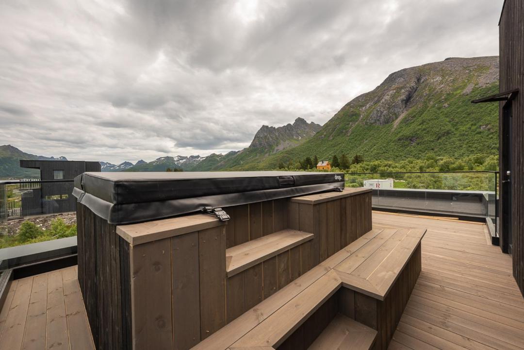 Hoda Cabin - Luxury Lodge With Jacuzzi And Sauna Lyngværet Екстериор снимка