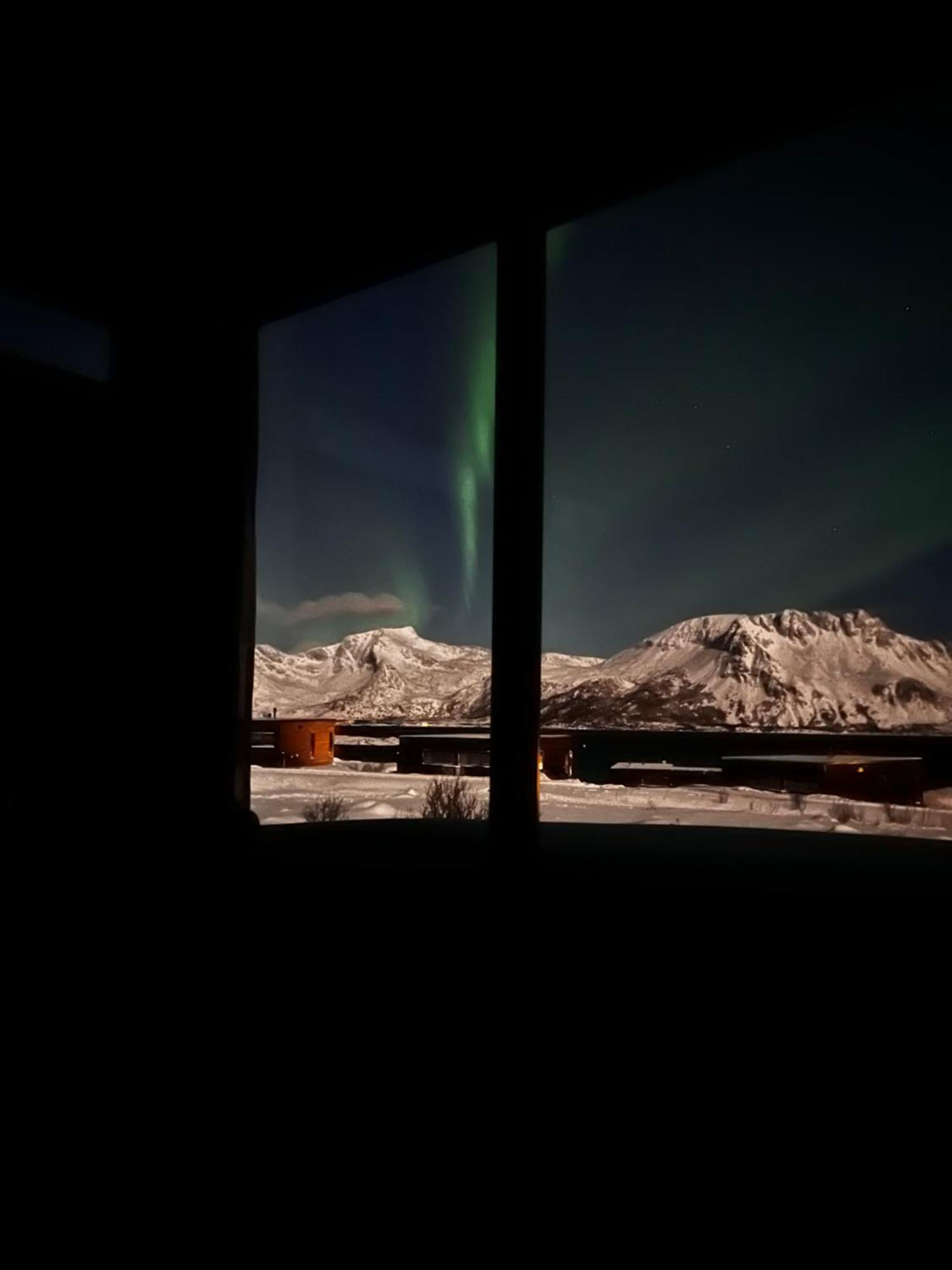 Hoda Cabin - Luxury Lodge With Jacuzzi And Sauna Lyngværet Екстериор снимка
